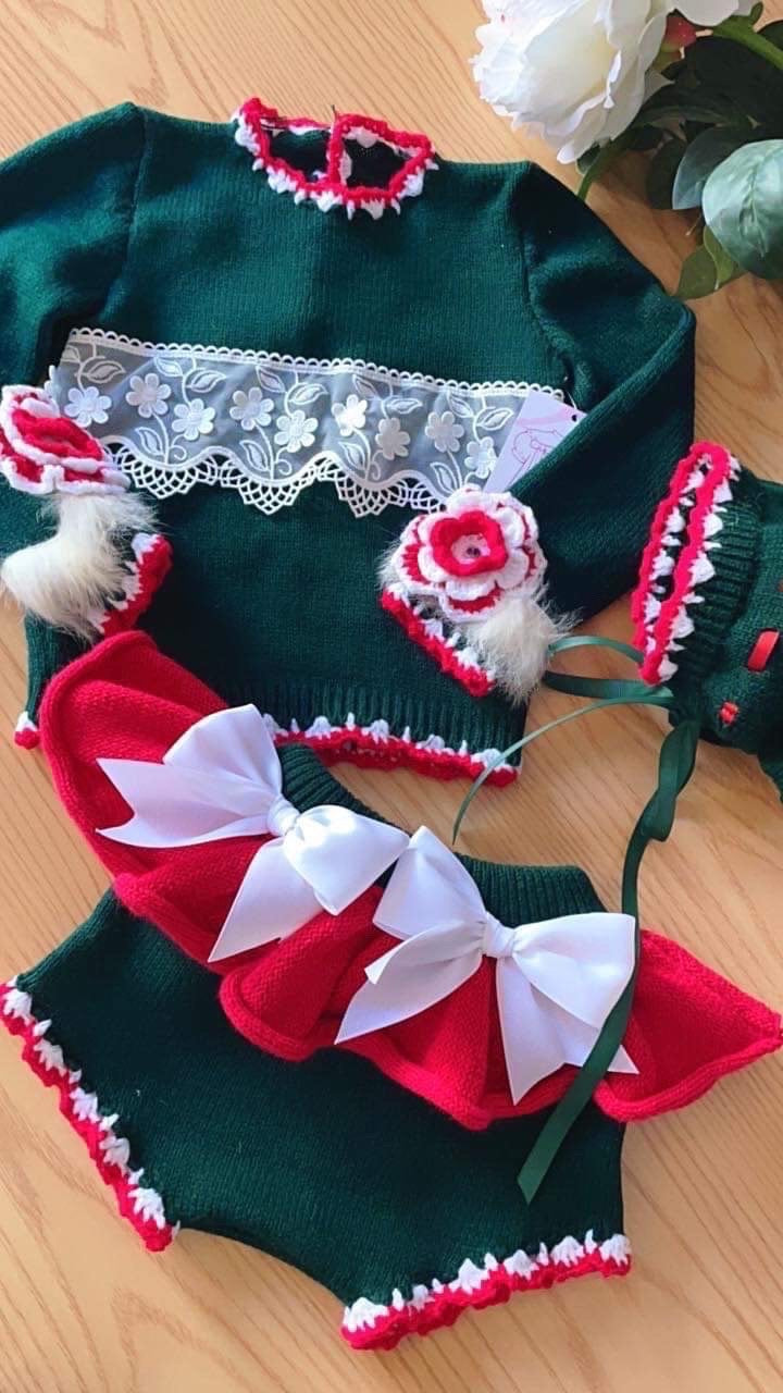 The Carolina Emerald Knit Set